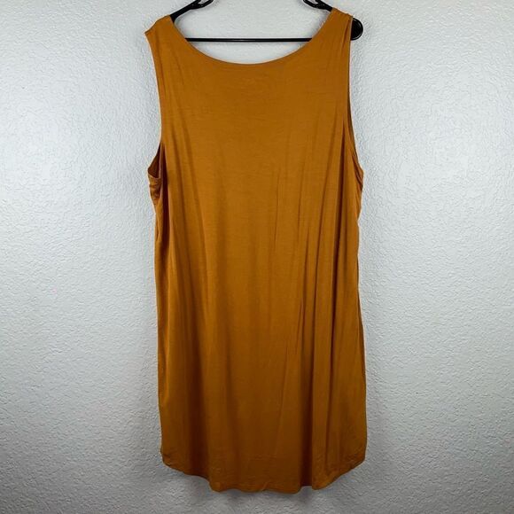 LOGO Lori Goldstein Layers Stretch Scoop Neck Sleeveless Tank Top Brown Size 2X - Picture 3 of 5